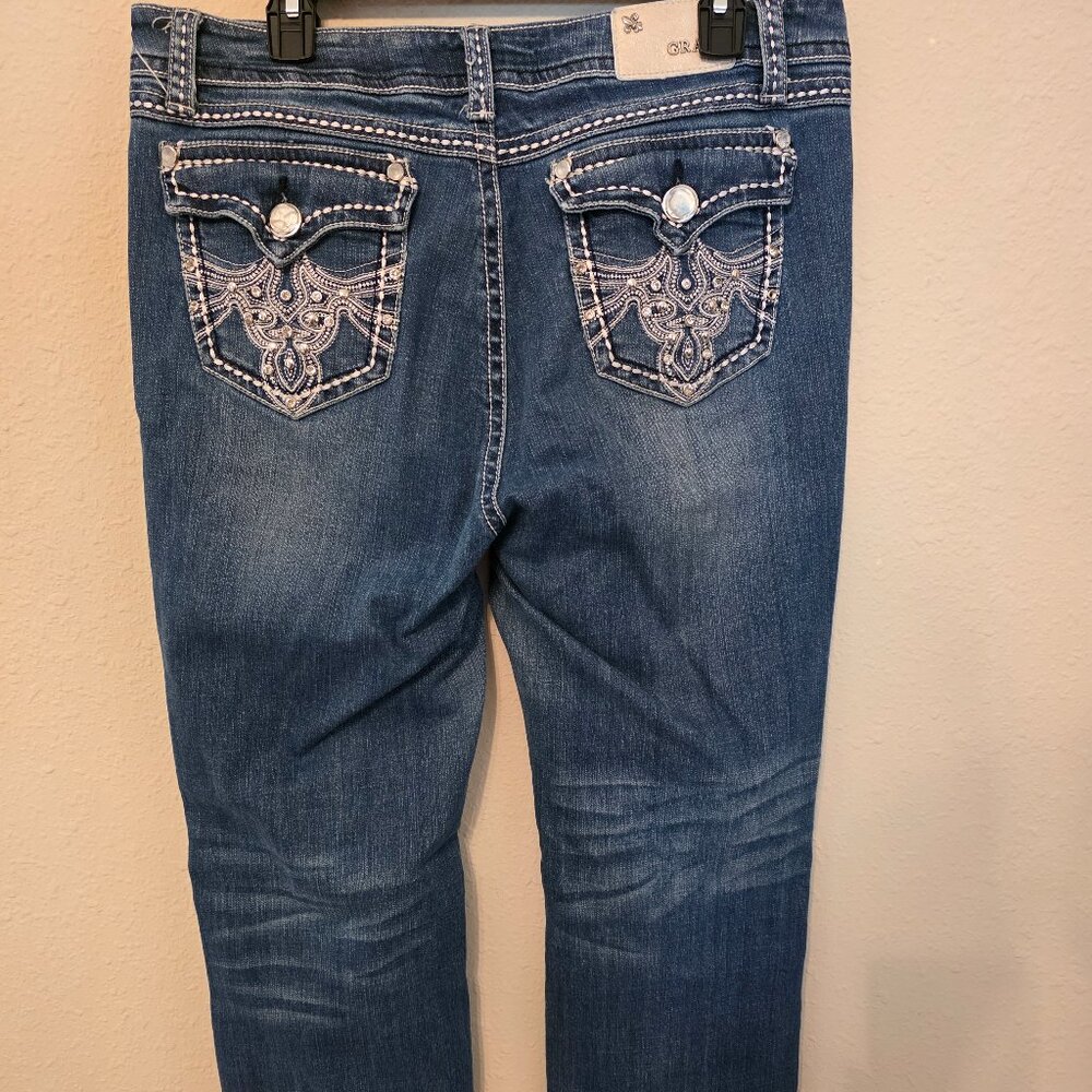 Grace in LA women's distressed denim jeans, size 17. - Picture 5 of 11